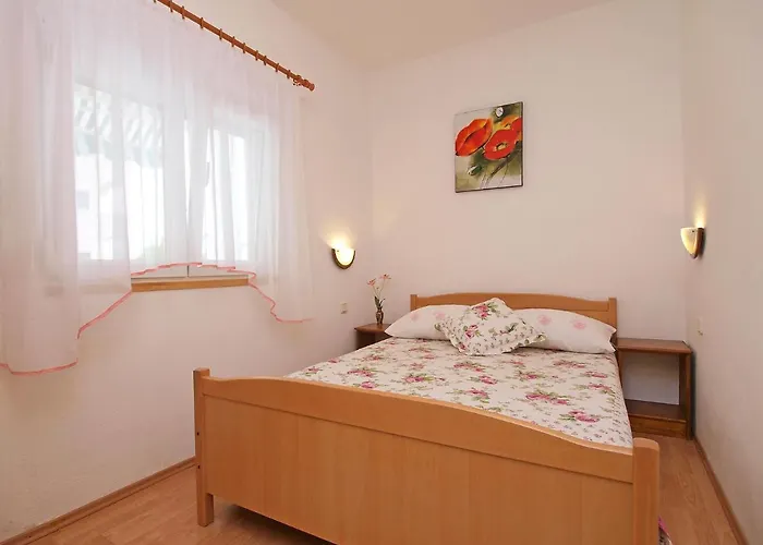 Sofija-1 By Interhome Appartement